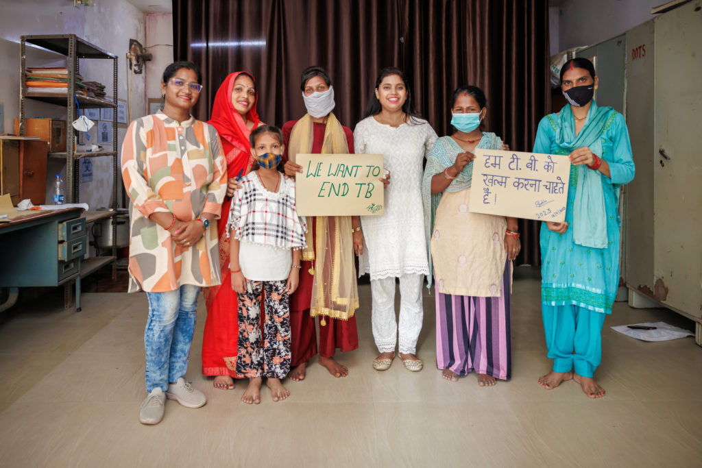 Oui, nous pouvons mettre fin à la tuberculose – récits de personnes de New Delhi actuellement sous traitement contre la tuberculose.